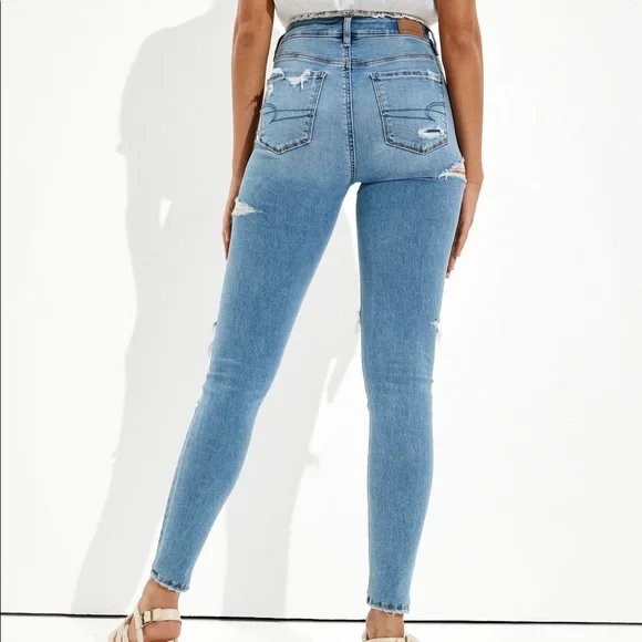 American Eagle Jeans - Picture 2 of 4